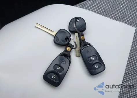 2012 Hyundai Accent Gs из США, поврежденный, VIN KMHCT5AE8CU026706